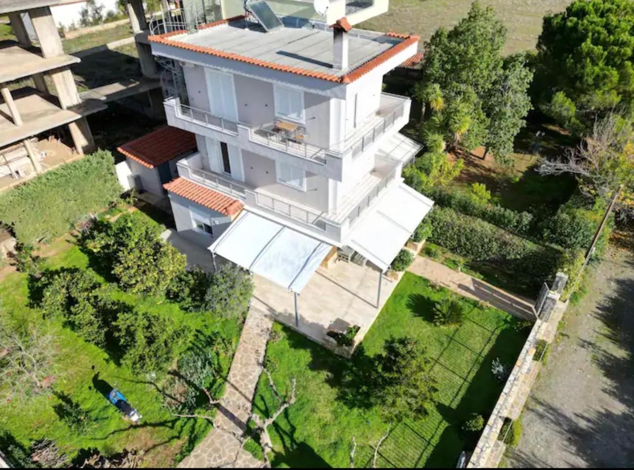 Eretria Homestay Exteriör bild